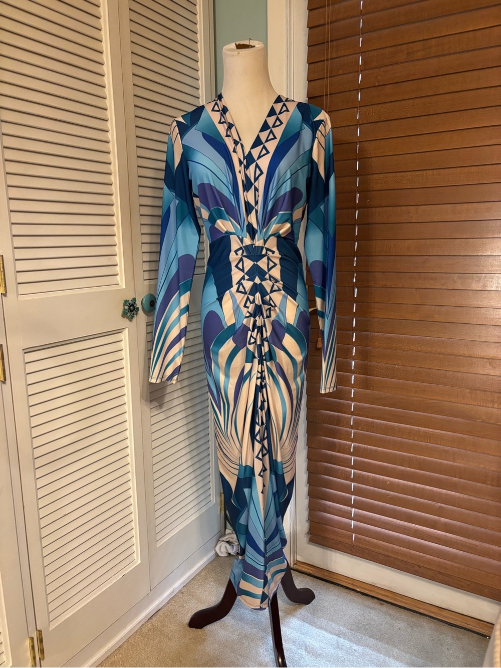 AKIRA Blue & Cream Geometric Ruched Long Sleeve Maxi Dress